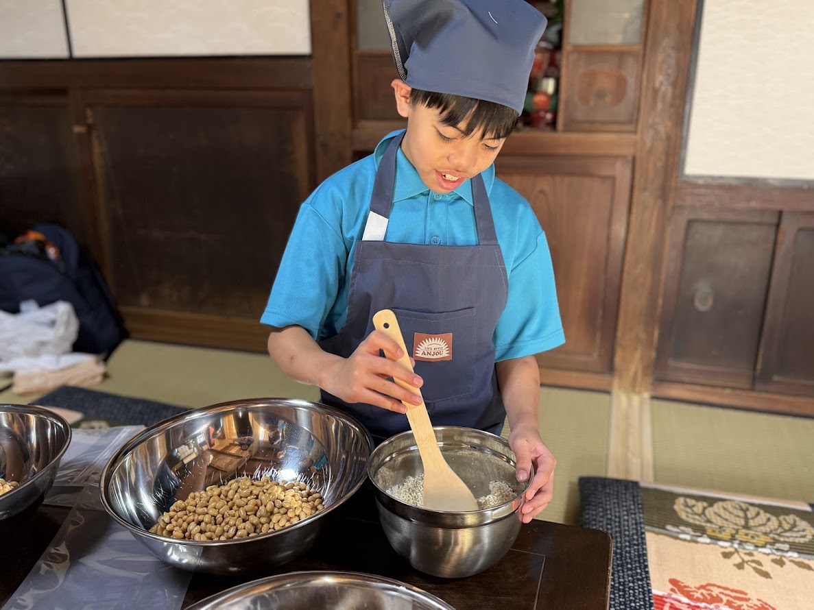 From Soybeans to Discovery: A Japanese Traditional Experience at YBS